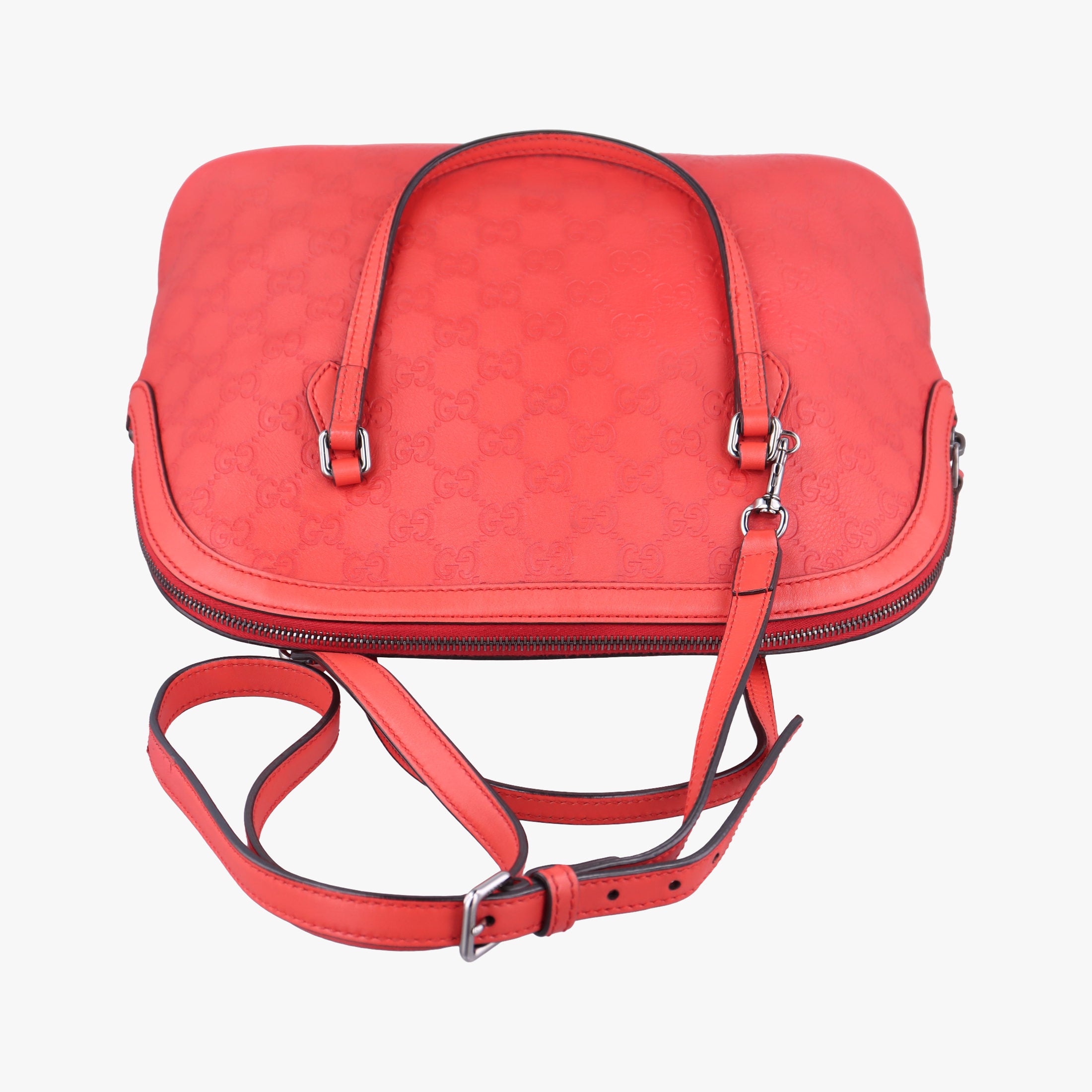 Pre-owned Gucci Microguccissima dome Red Leather 420023 shoulderbag | stylenewstar