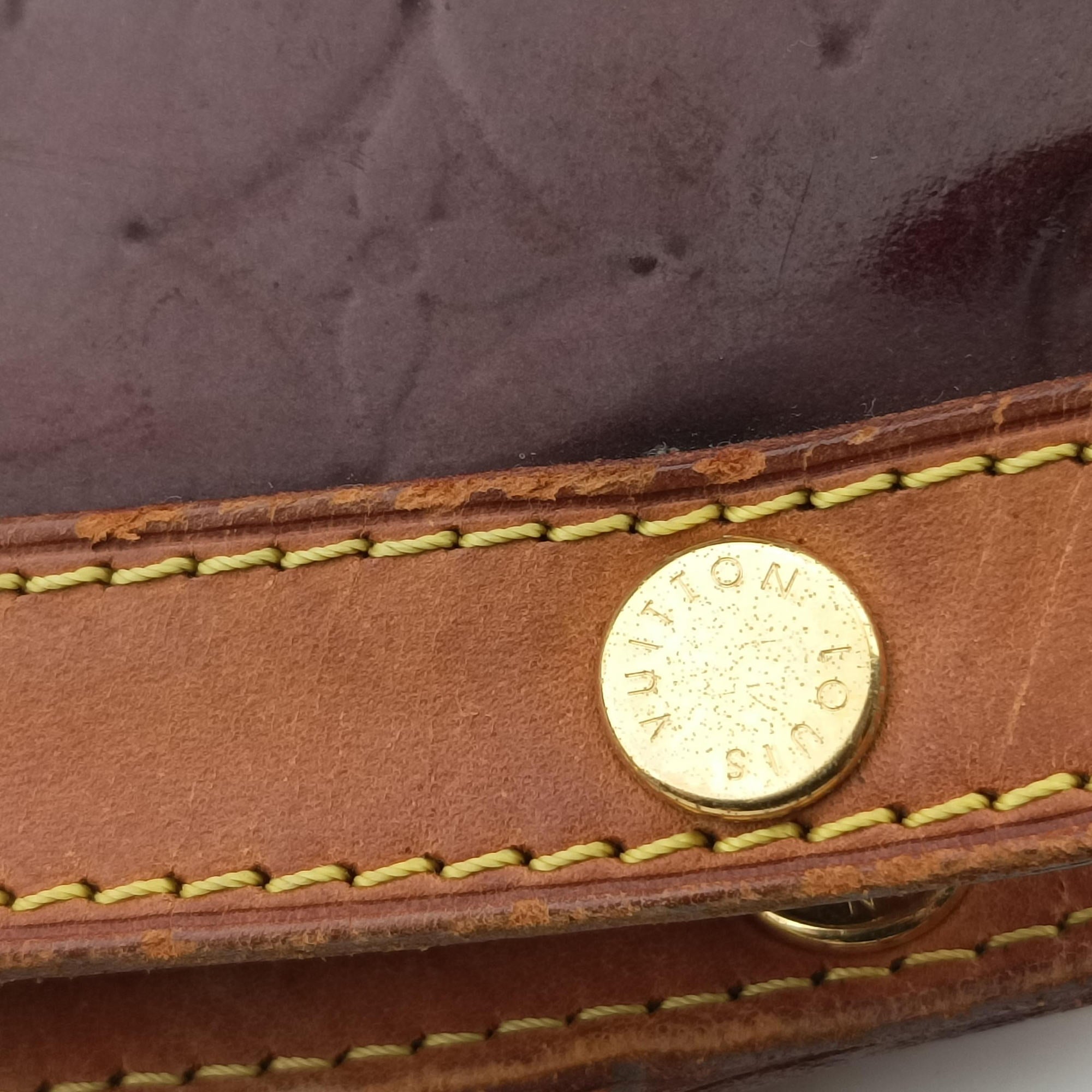 Secondhand Louis Vuitton Brea MM AMARANTE Vernis M91619 handbag | stylenewstar