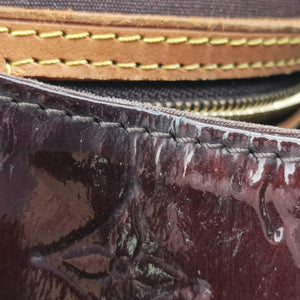 Secondhand Louis Vuitton Brea MM AMARANTE Vernis M91619 handbag | stylenewstar