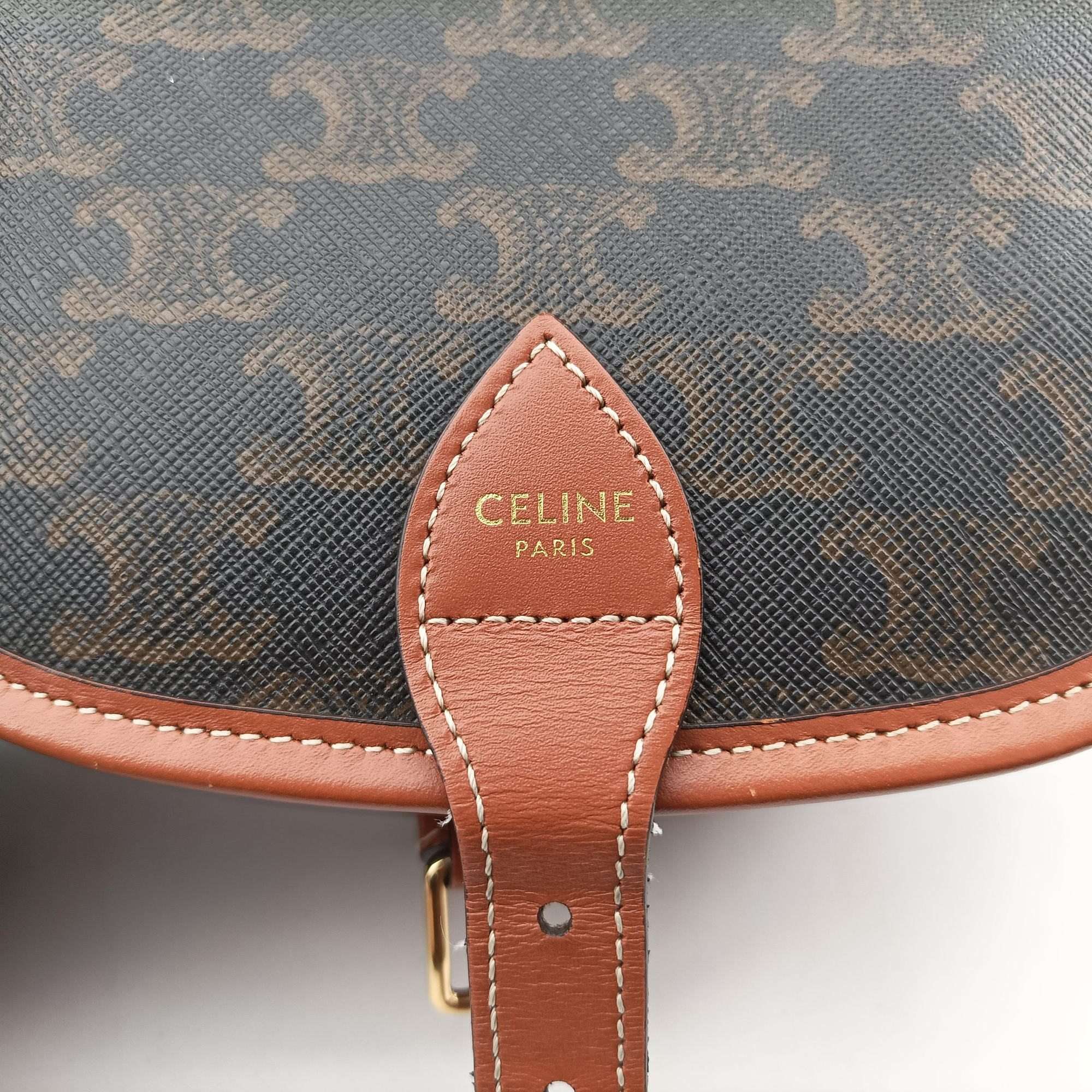 Pre-owned Celine FOLCO Triomphe Brown PVC coated canvas×Leather  shoulderbag | stylenewstar