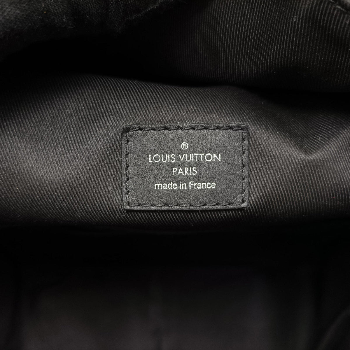 Secondhand Louis Vuitton Apollo Noir Monogram Eclipse M43186 backpack/rucksack | stylenewstar