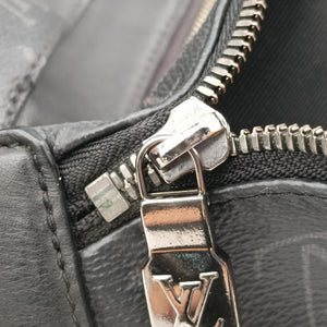Secondhand Louis Vuitton Apollo Noir Monogram Eclipse M43186 backpack/rucksack | stylenewstar