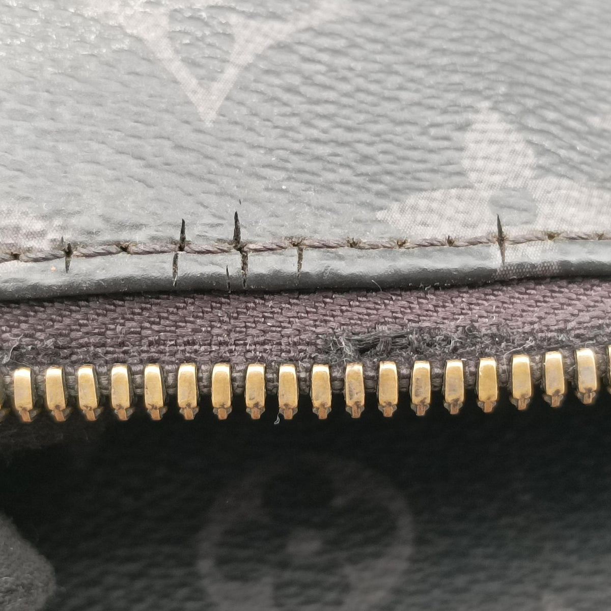 Secondhand Louis Vuitton Apollo Noir Monogram Eclipse M43186 backpack/rucksack | stylenewstar