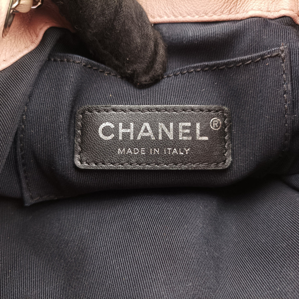 Pre-owned Chanel Drawstring Matelasse Multicolour lambskin A93730 shoulderbag | stylenewstar
