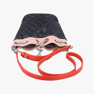 Pre-owned Chanel Drawstring Matelasse Multicolour lambskin A93730 shoulderbag | stylenewstar