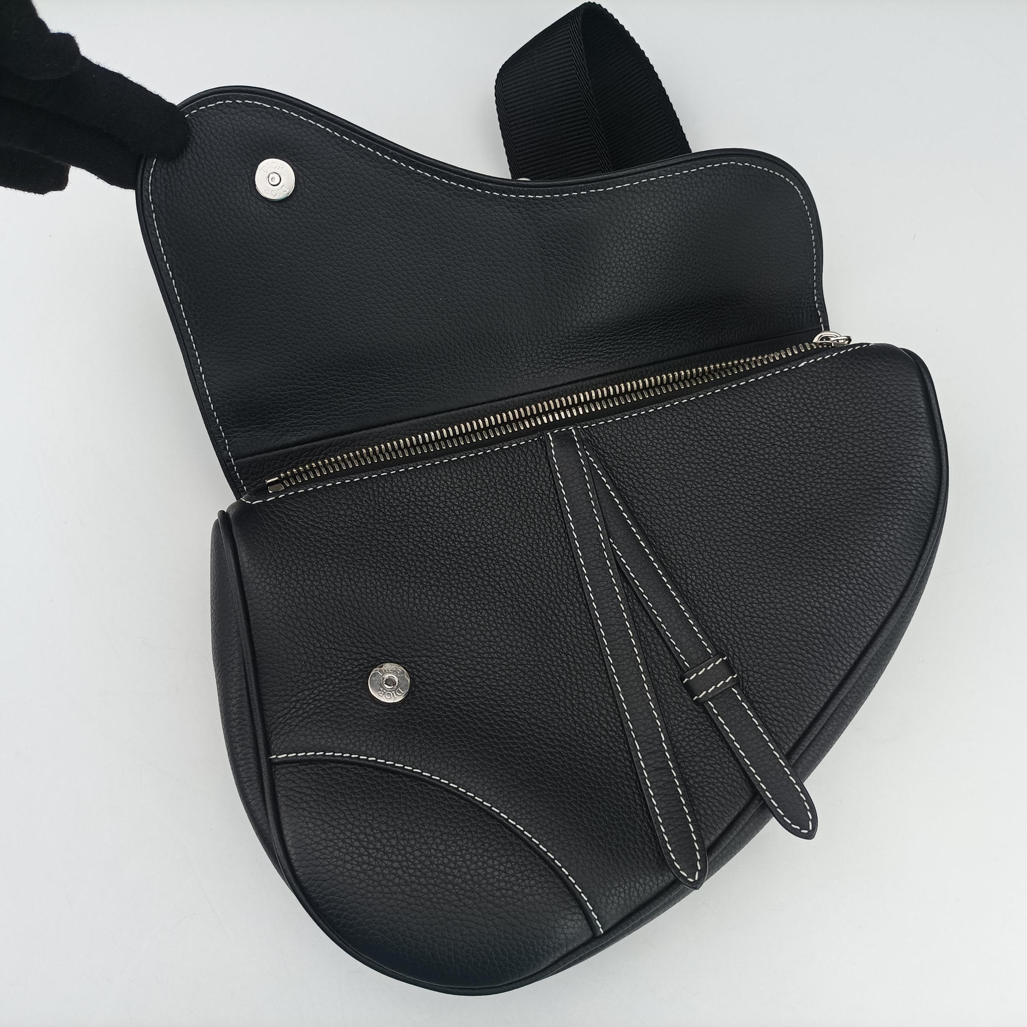Secondhand Christian Dior saddle Black leather  bum bag/waist bag | stylenewstar