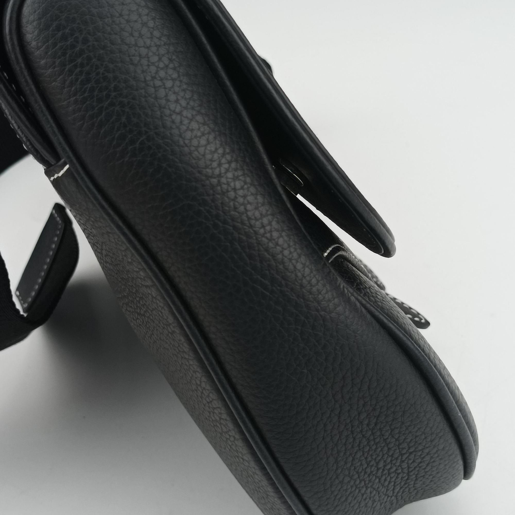 Secondhand Christian Dior saddle Black leather  bum bag/waist bag | stylenewstar
