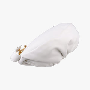 Secondhand Bottega Veneta THE Chain Pouch White lambskin  shoulderbag | stylenewstar