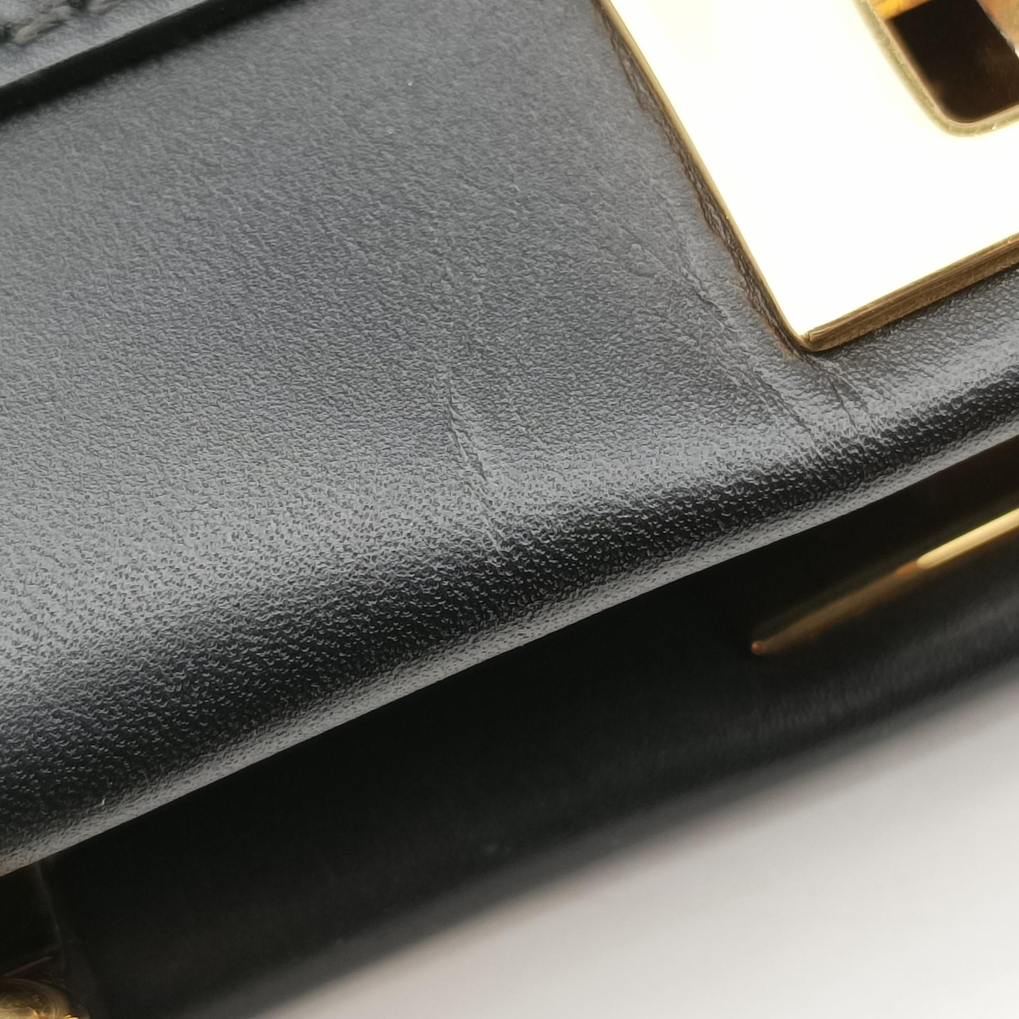Pre-owned Fendi PEEKABOO Black Leather 8BN226 shoulderbag | stylenewstar