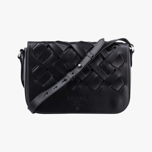Pre-owned Bottega Veneta Vitello Intreccio Tress Black Leather  shoulderbag | stylenewstar