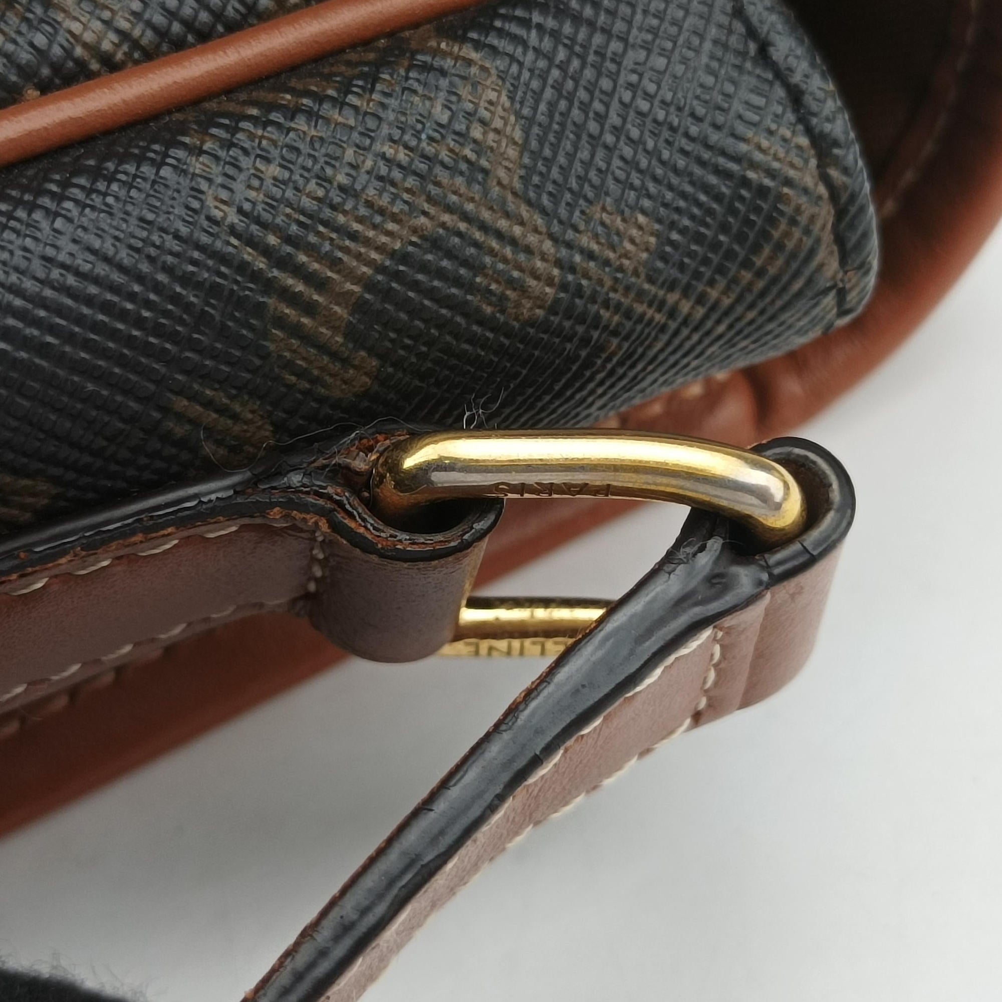 Secondhand Celine FOLCO Triomphe Brown PVC coated canvas  shoulderbag | stylenewstar