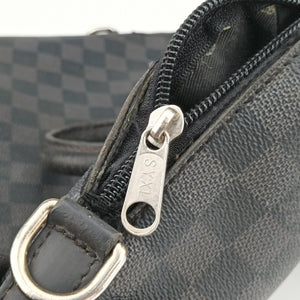 Secondhand Louis Vuitton Porte-Documents Jour NM Noir Damier Graphite N48260 handbag | stylenewstar