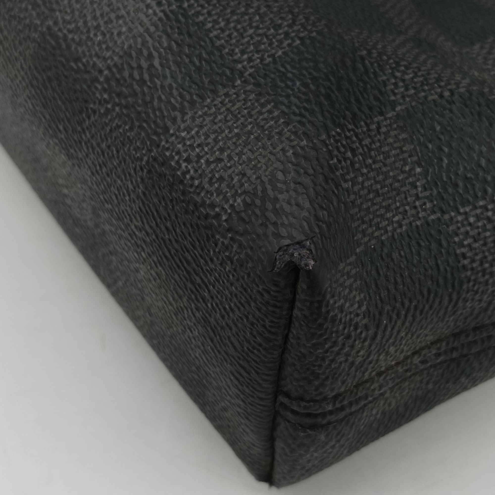 Secondhand Louis Vuitton Porte-Documents Jour NM Noir Damier Graphite N48260 handbag | stylenewstar