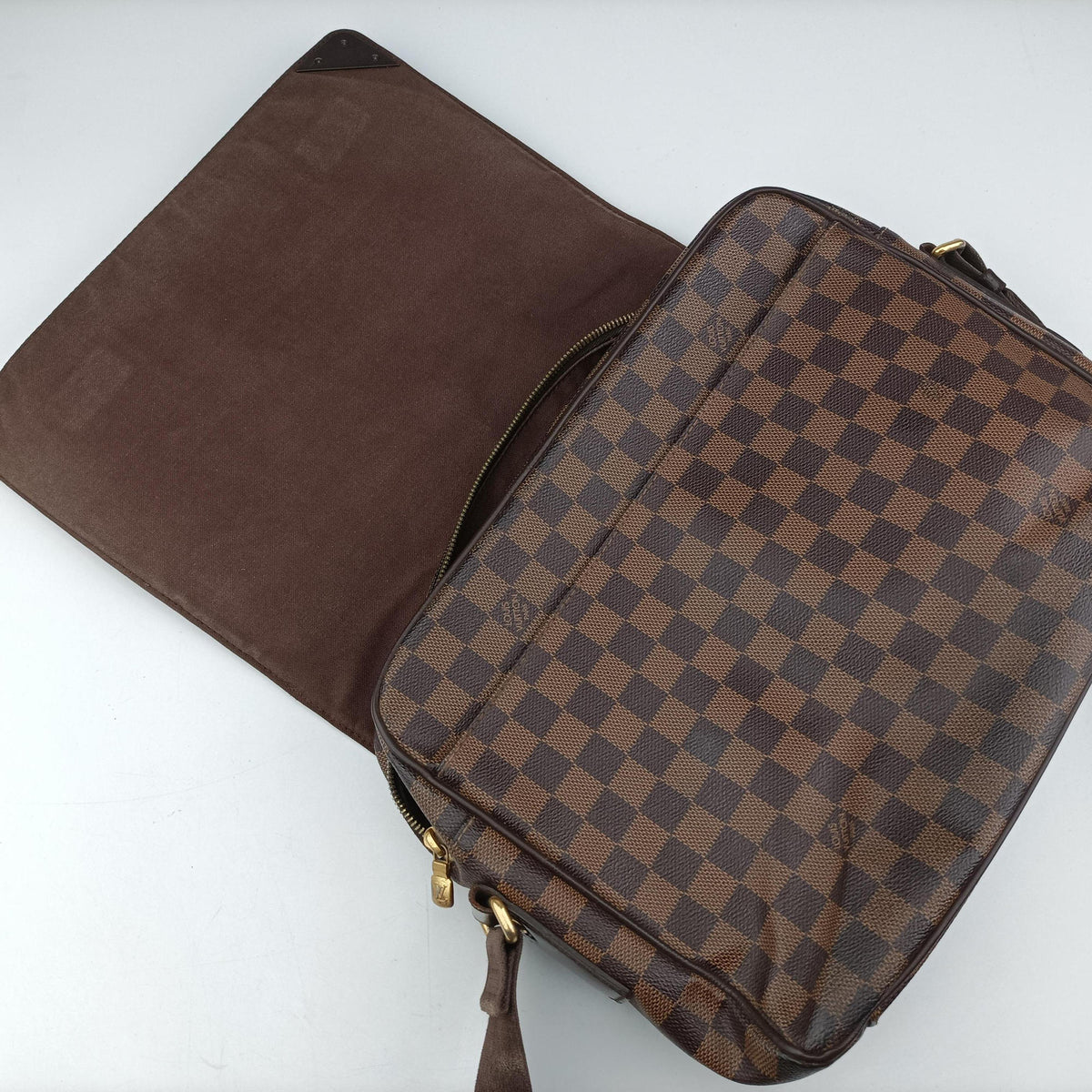 Pre-owned Louis Vuitton SHELTON EBENE Damier Canvas N41149 shoulderbag | stylenewstar