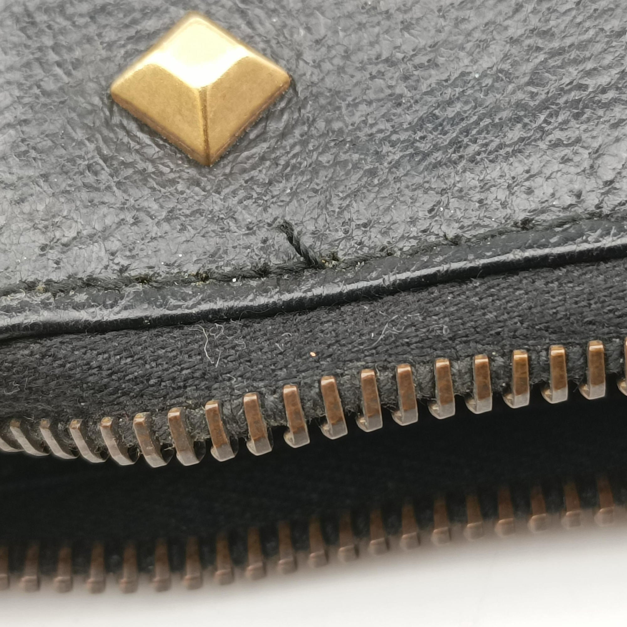 Pre-owned Gucci GG Canvas Black canvas 120893 shoulderbag | stylenewstar