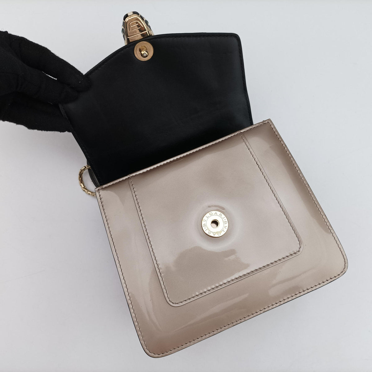 Vintage Bvlgari SERPENTI FOREVER Golden Patent  shoulderbag | stylenewstar