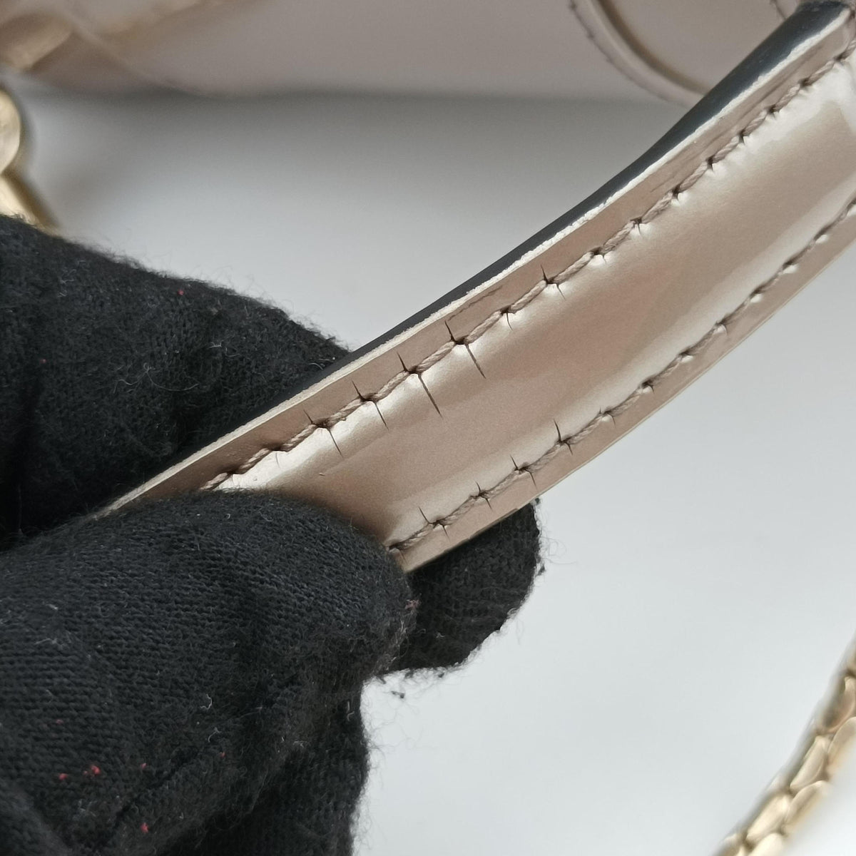 Vintage Bvlgari SERPENTI FOREVER Golden Patent  shoulderbag | stylenewstar