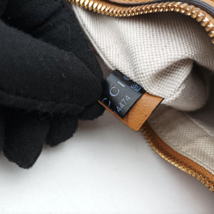 Pre-owned Gucci Attache G-Shaped Hook Brown leather 699409 shoulderbag | stylenewstar