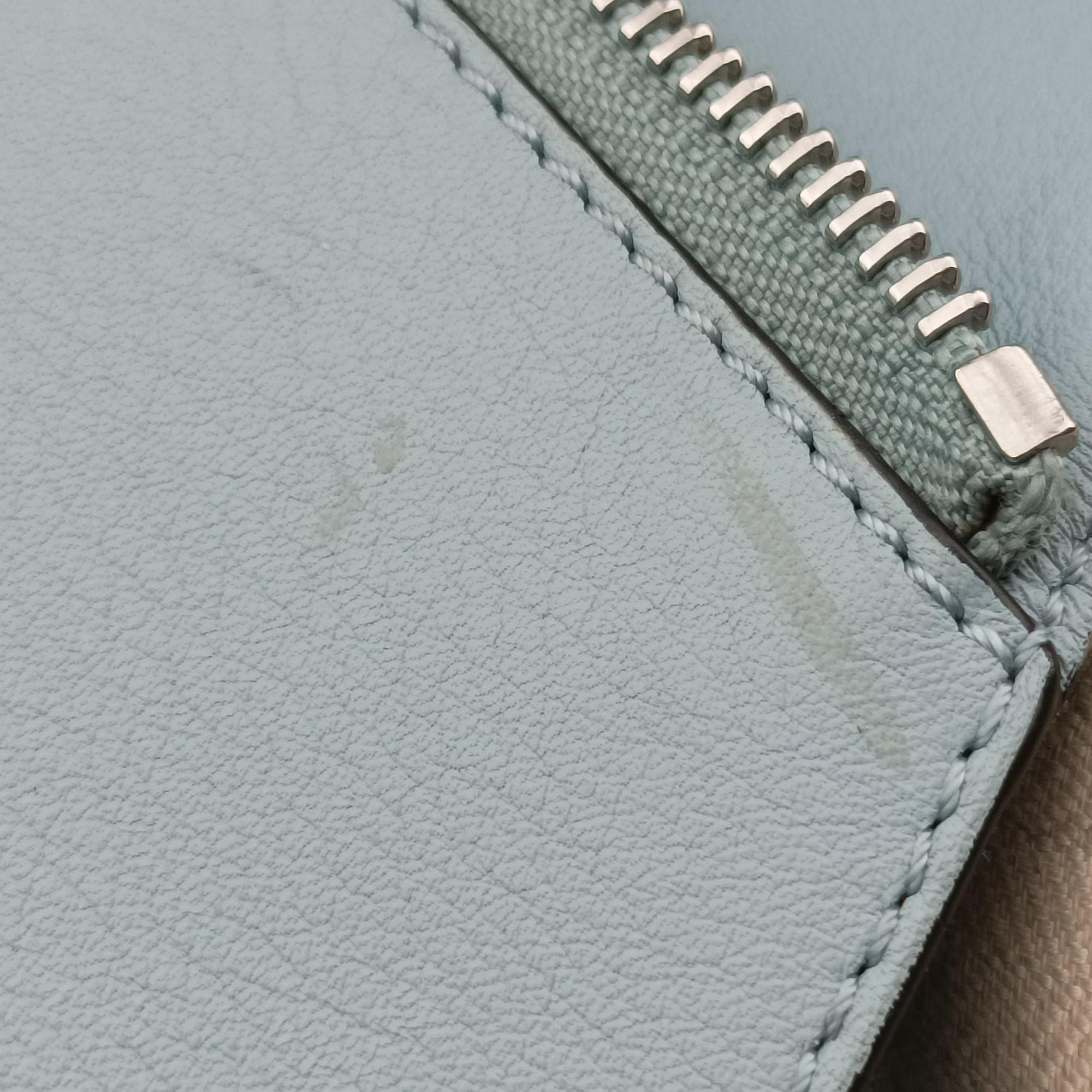 Pre-owned Loewe hammock Blue x Light Blue leather  shoulderbag | stylenewstar