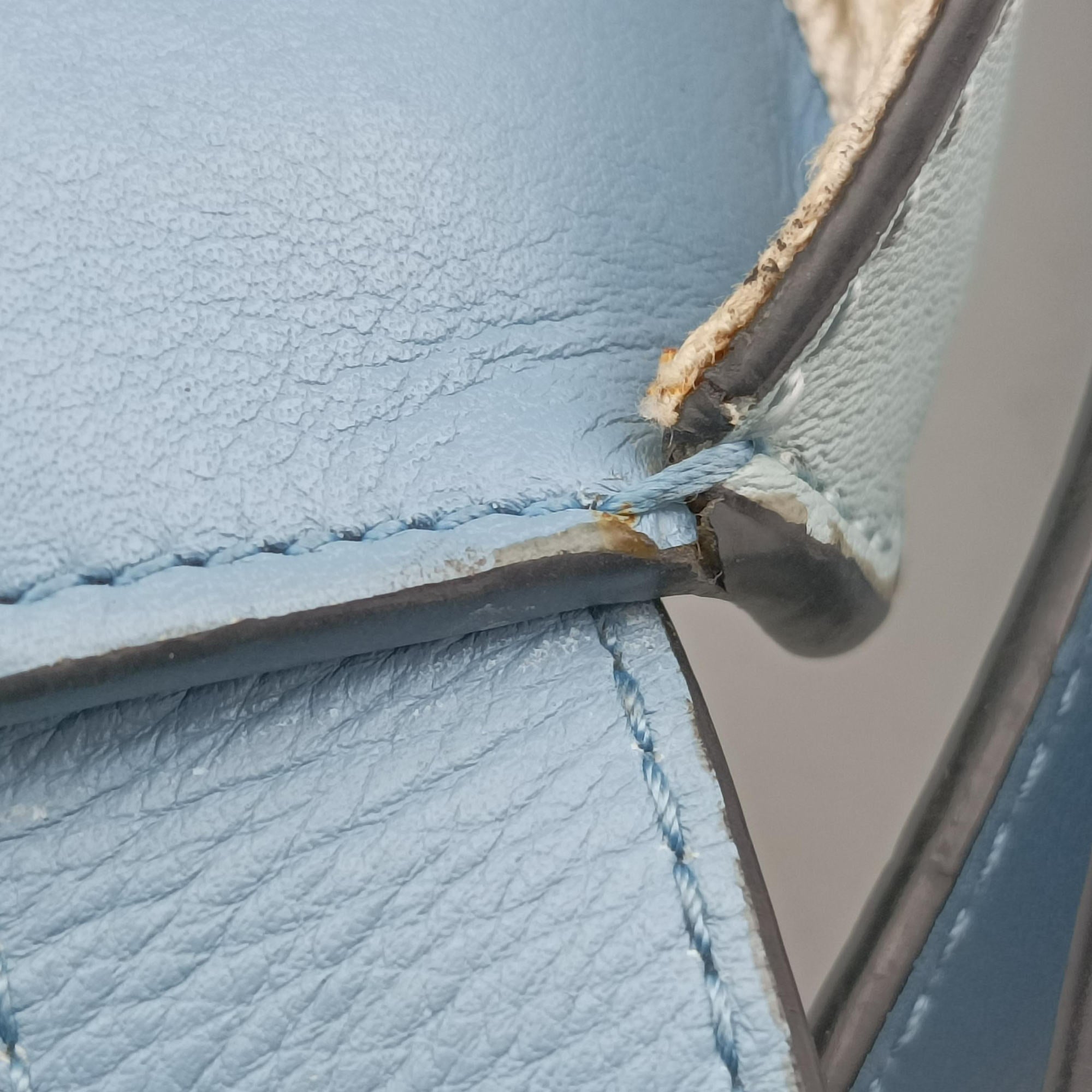 Pre-owned Loewe hammock Blue x Light Blue leather  shoulderbag | stylenewstar
