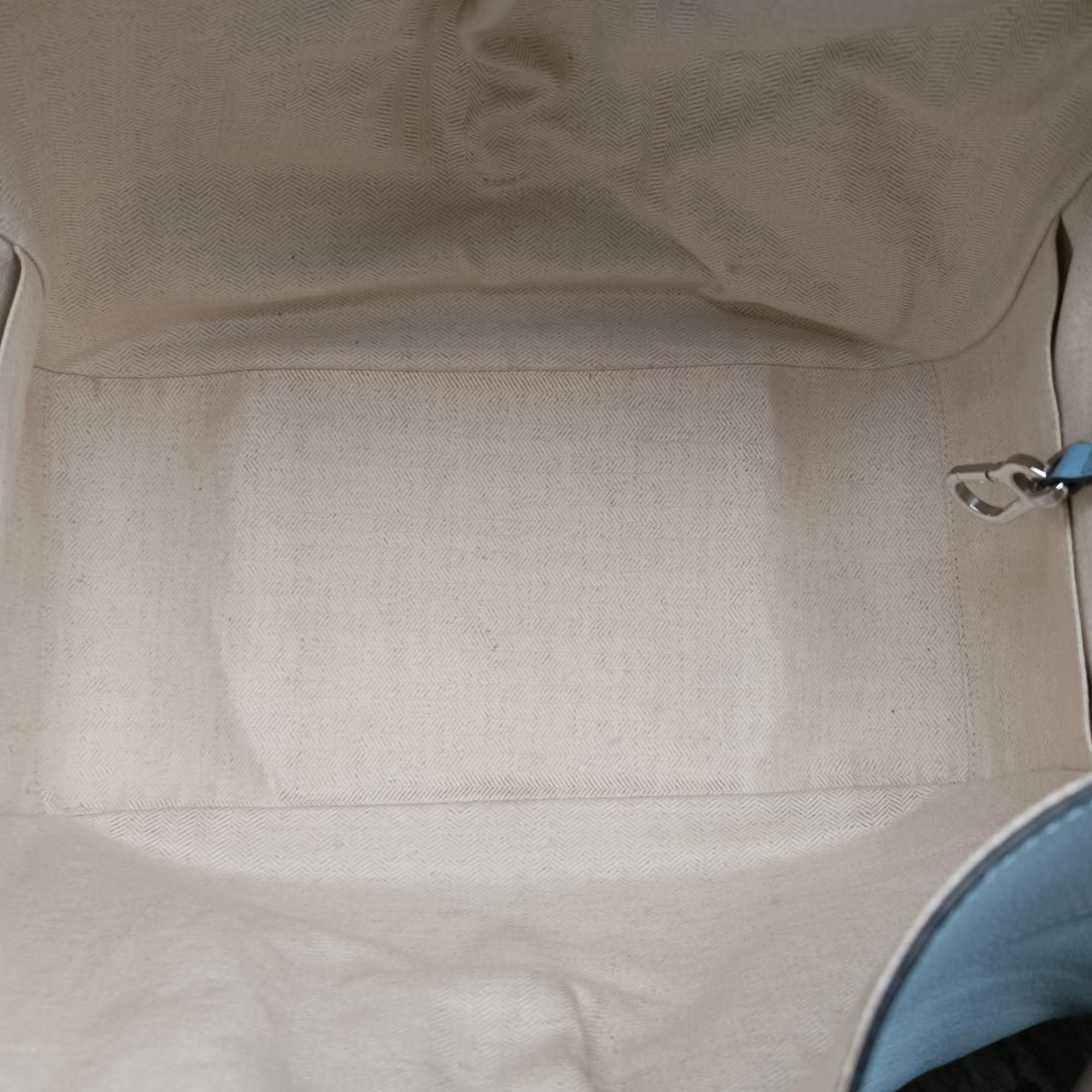 Pre-owned Loewe hammock Blue x Light Blue leather  shoulderbag | stylenewstar