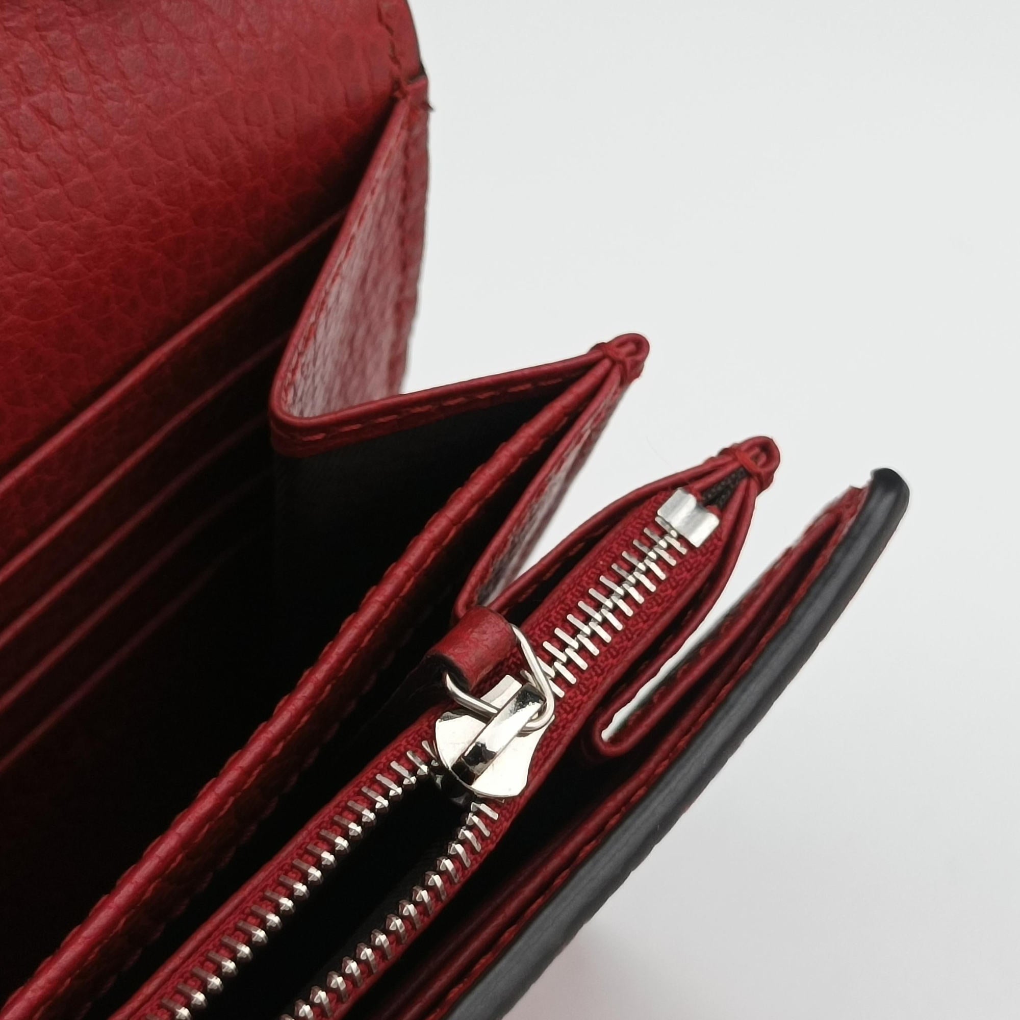 Pre-owned Gucci Dionysus Red Leather 401231 shoulderbag | stylenewstar