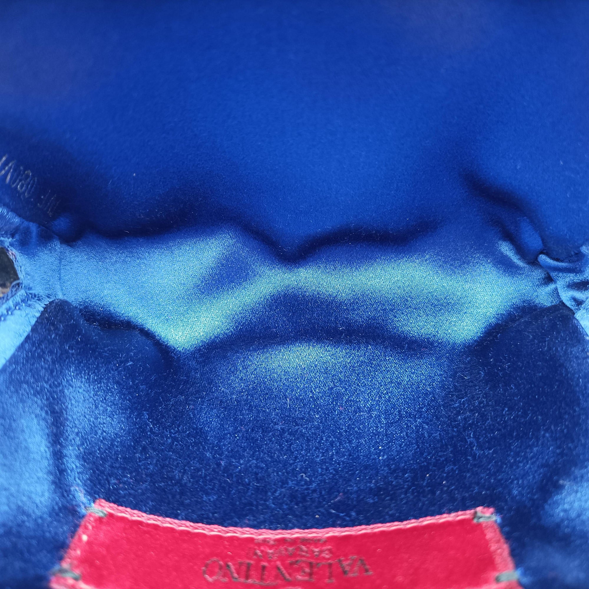 Secondhand Valentino Rockstud Blue Leather  shoulderbag | stylenewstar