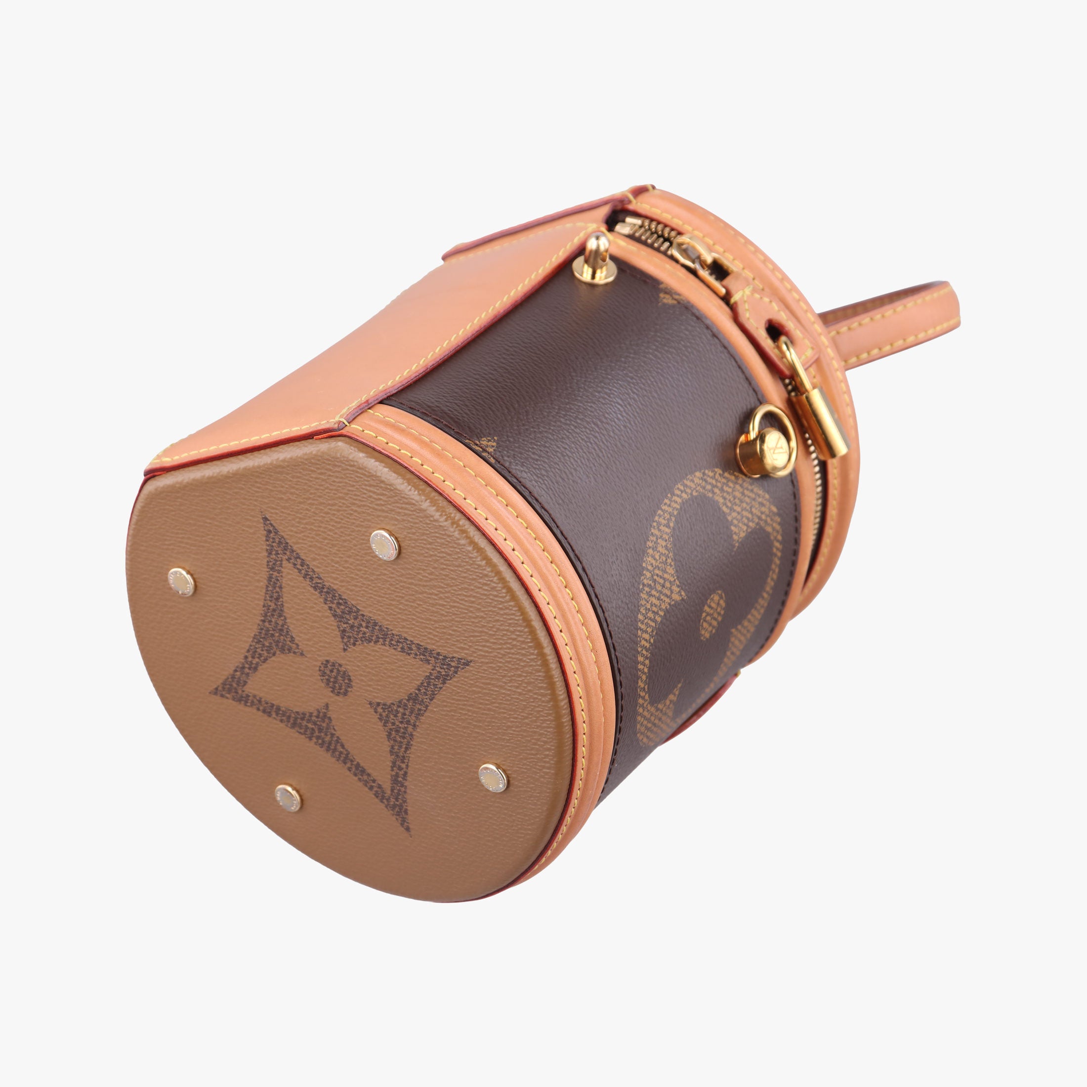 Pre-owned Louis Vuitton Cannes Brown Monogram Reverse Giant M44603 shoulderbag | stylenewstar