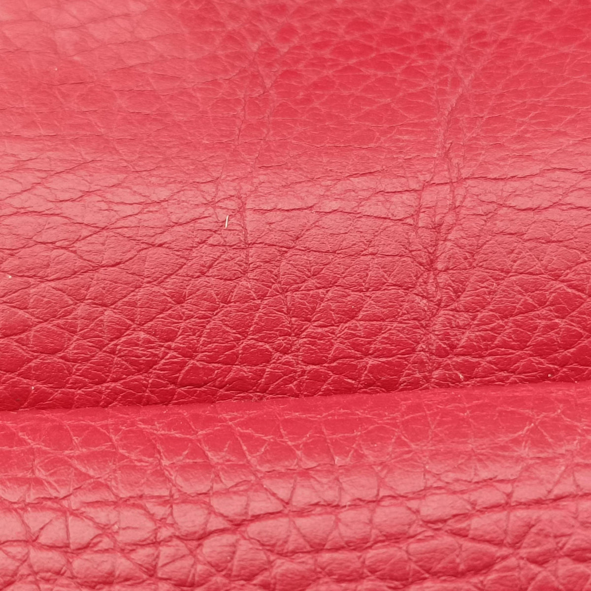 Pre-owned Gucci GG Marmont Red Leather 421890 shoulderbag | stylenewstar