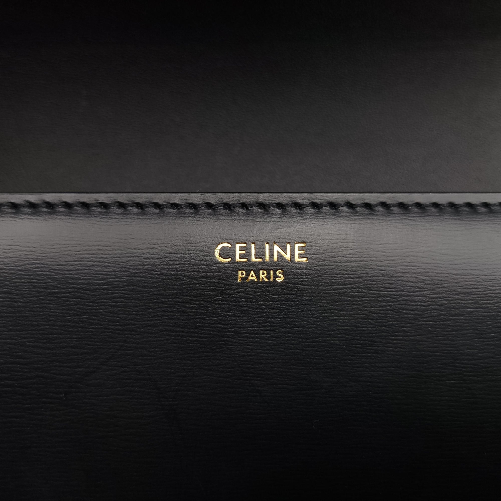 Pre-owned Celine Triomphe Black Leather  shoulderbag | stylenewstar