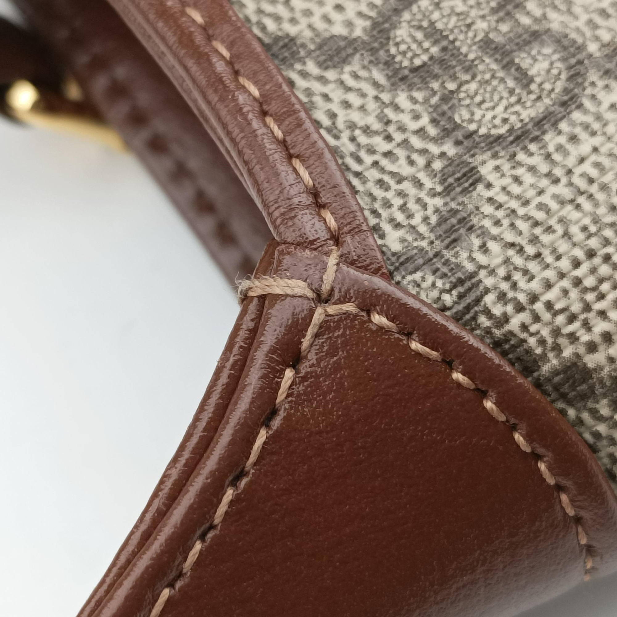 Pre-owned Gucci Jackie 1961 GG Supreme Brown PVC coated canvas×Leather 637092 shoulderbag | stylenewstar