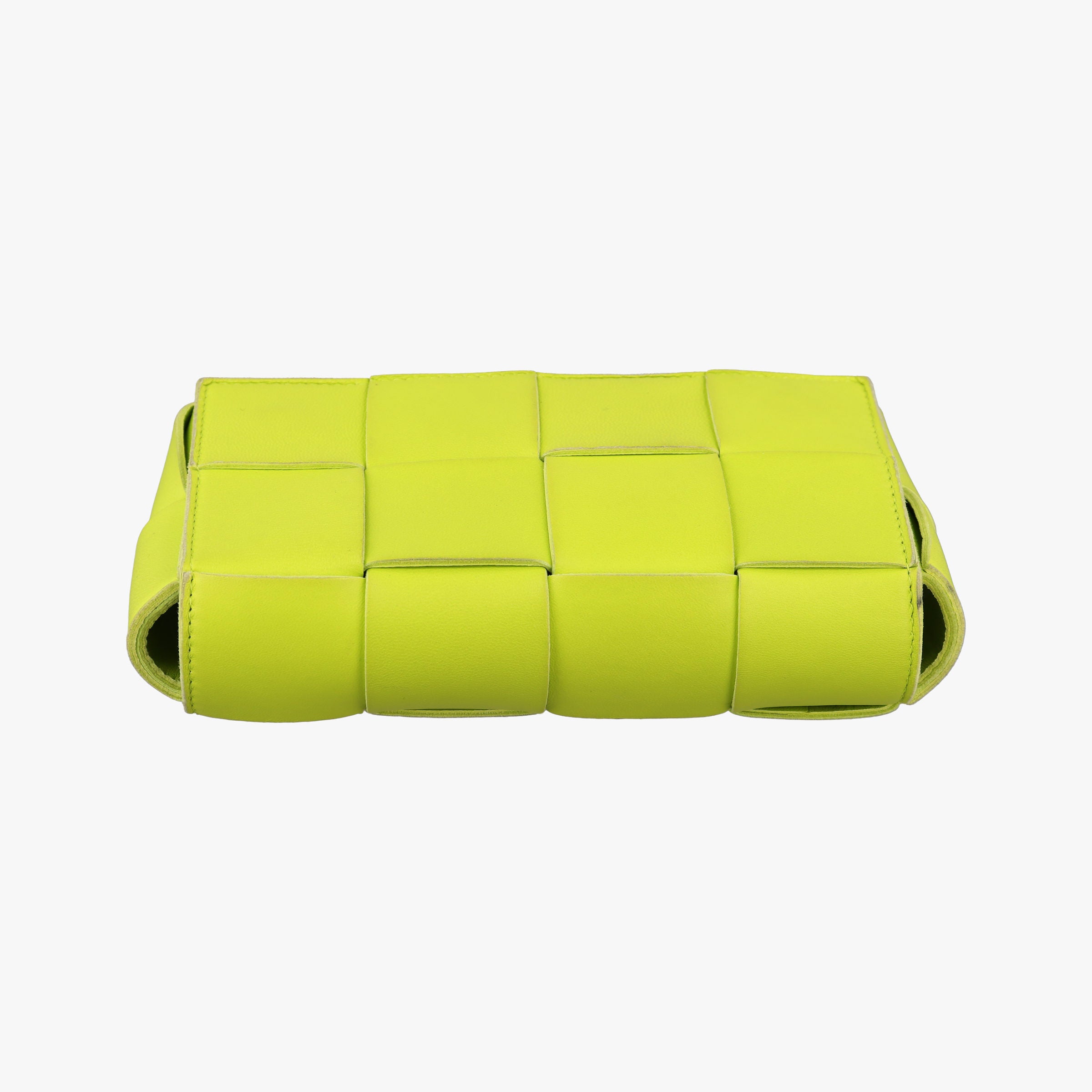 Pre-owned Bottega Veneta CASSETTE Green lambskin  shoulderbag | stylenewstar