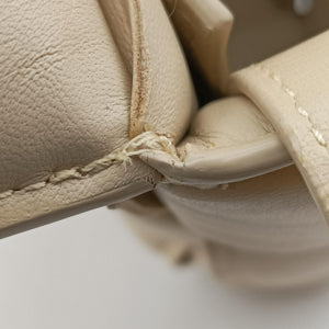 Pre-owned Bottega Veneta Padded CASSETTE Beige lambskin  shoulderbag | stylenewstar