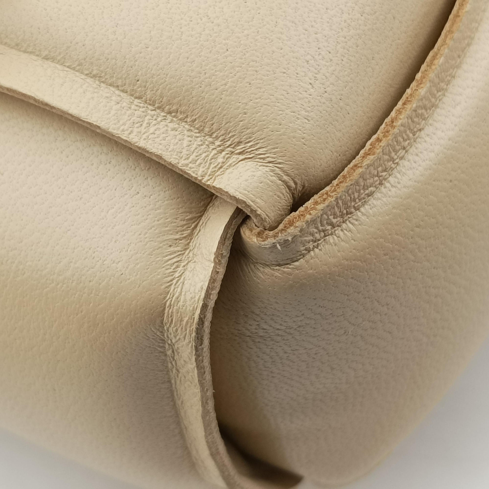 Pre-owned Bottega Veneta Padded CASSETTE Beige lambskin  shoulderbag | stylenewstar
