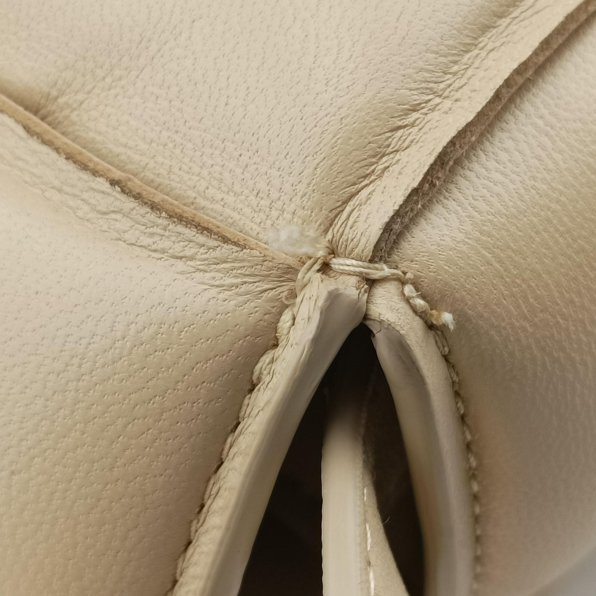 Pre-owned Bottega Veneta Padded CASSETTE Beige lambskin  shoulderbag | stylenewstar