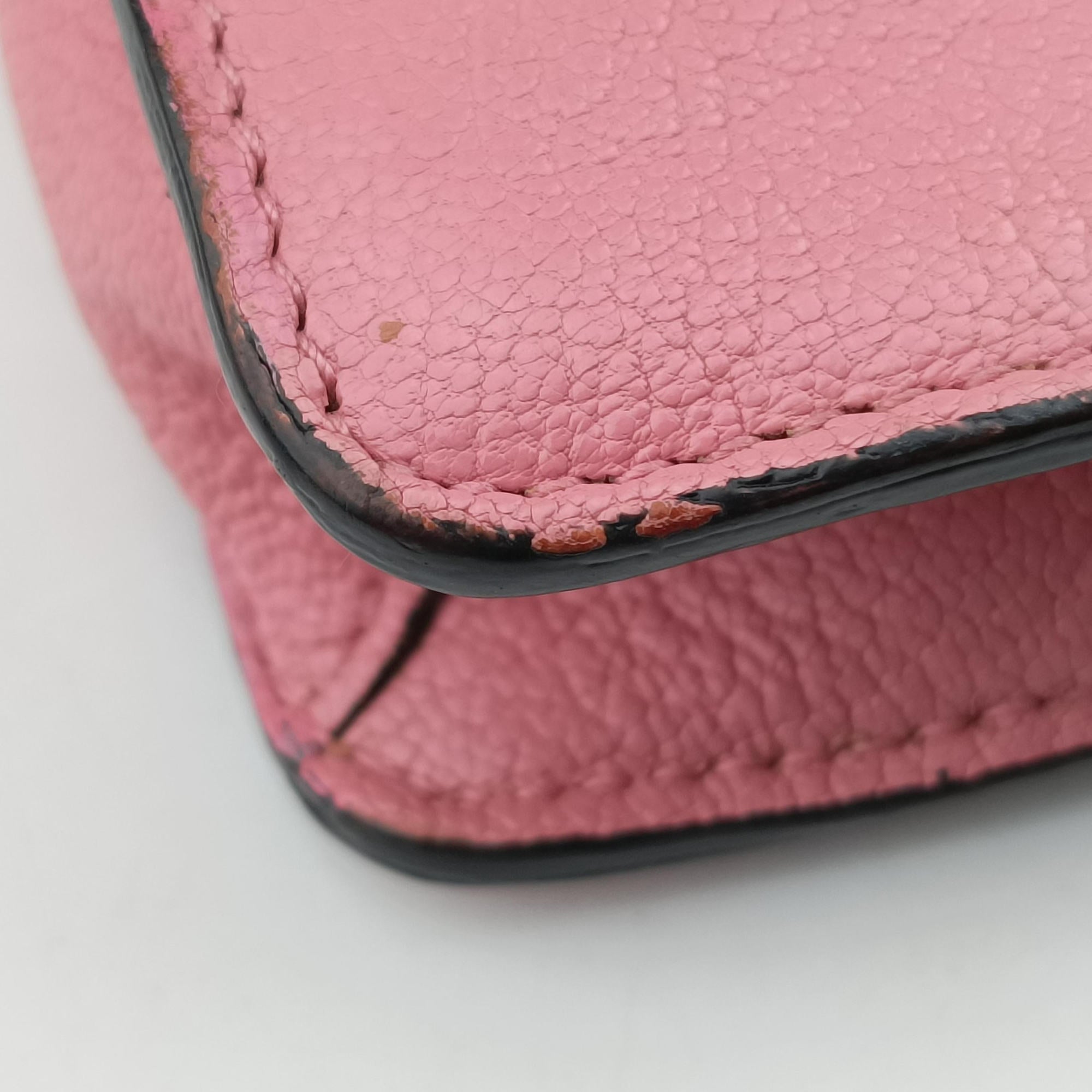 Pre-owned Miu Miu Madras Pink Leather  shoulderbag | stylenewstar