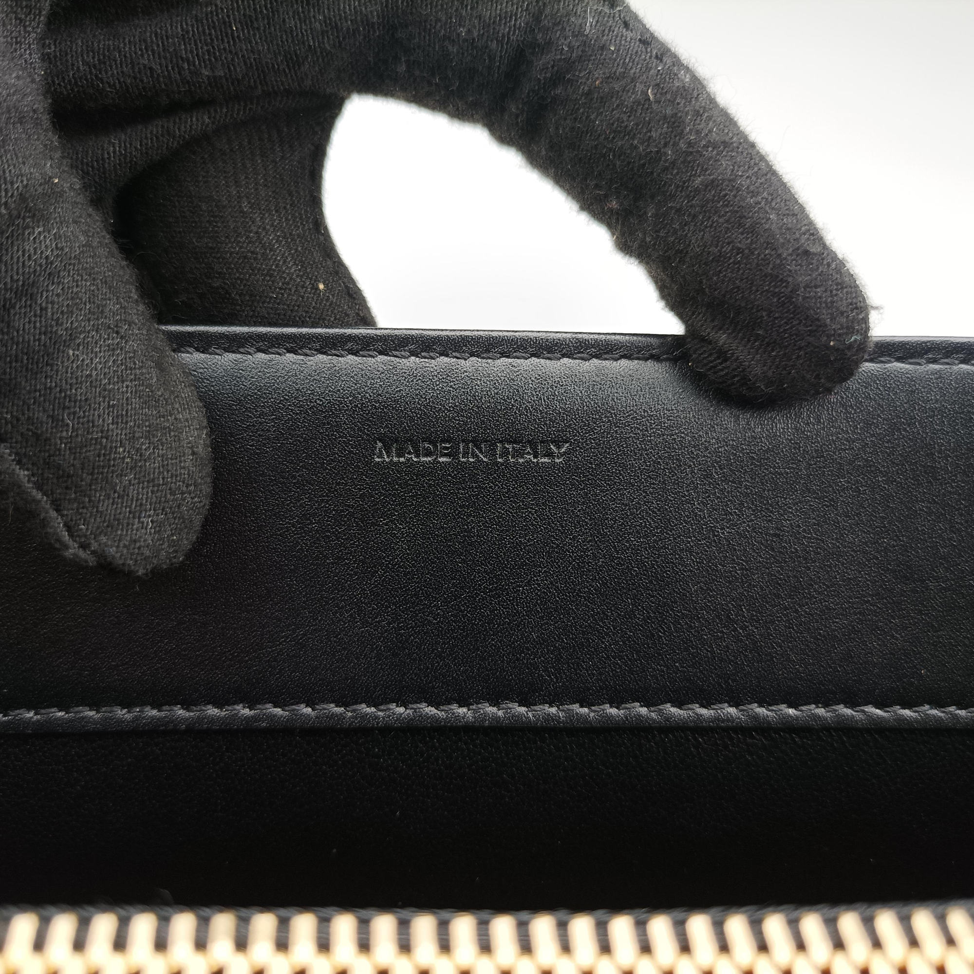 Vintage Celine 16 Bag Black Calfskin  shoulderbag | stylenewstar