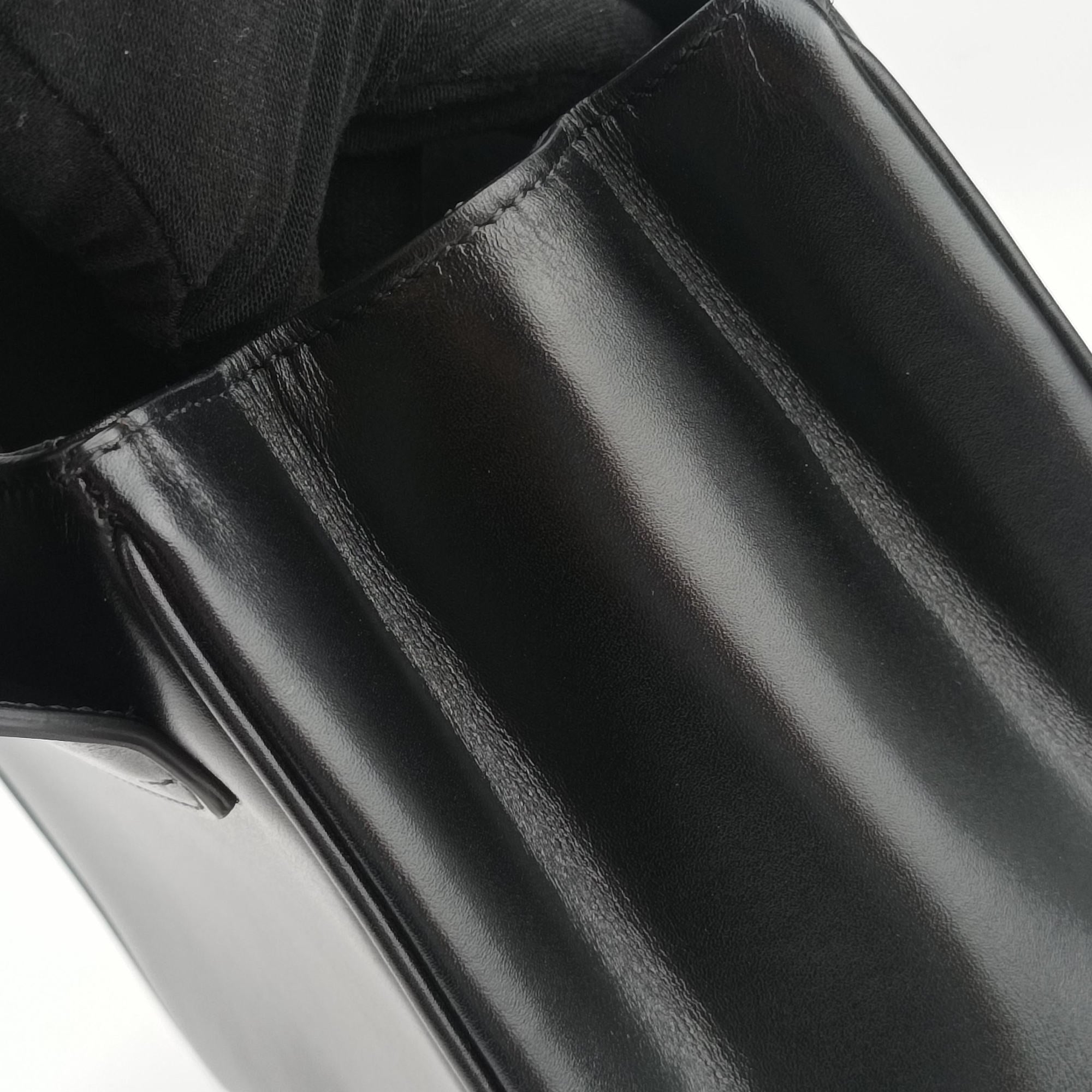 Vintage Celine 16 Bag Black Calfskin  shoulderbag | stylenewstar