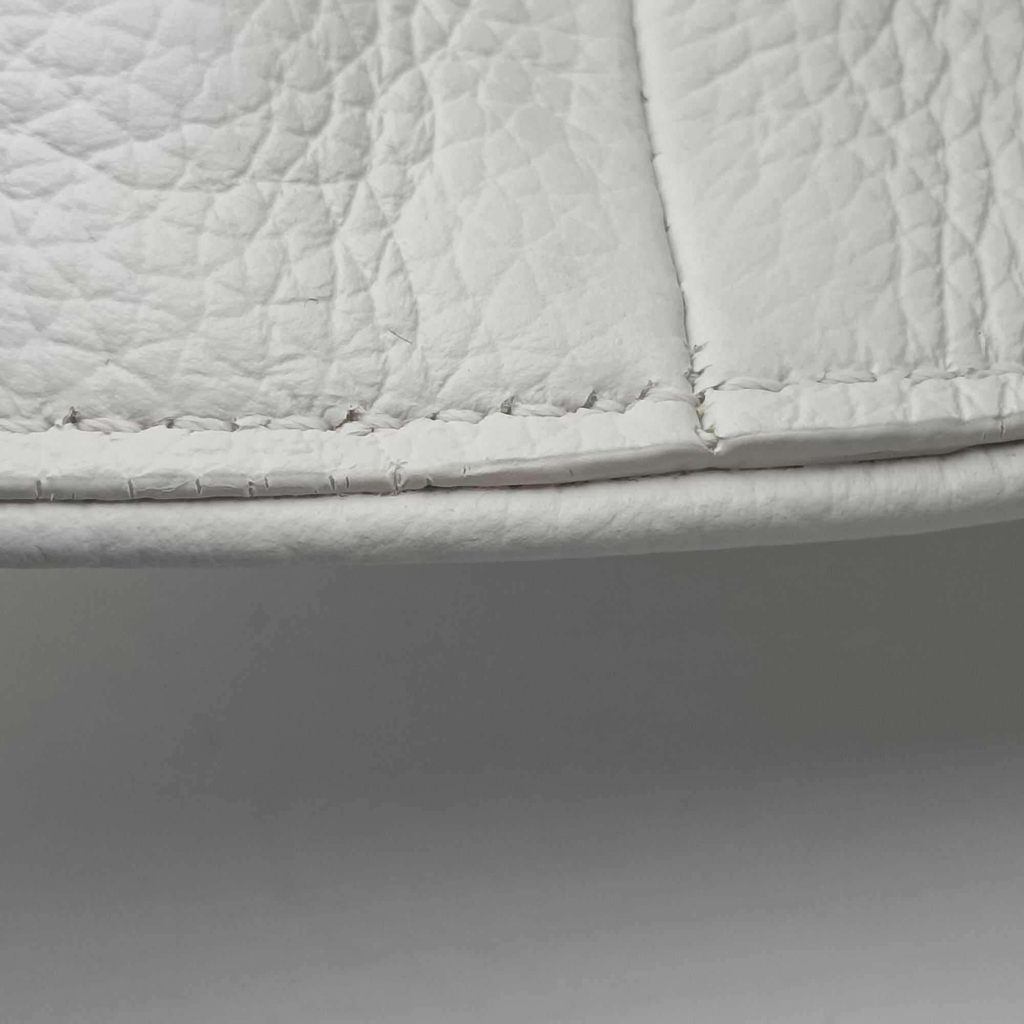 Vintage Christian Dior Saddle White leather  shoulderbag | stylenewstar