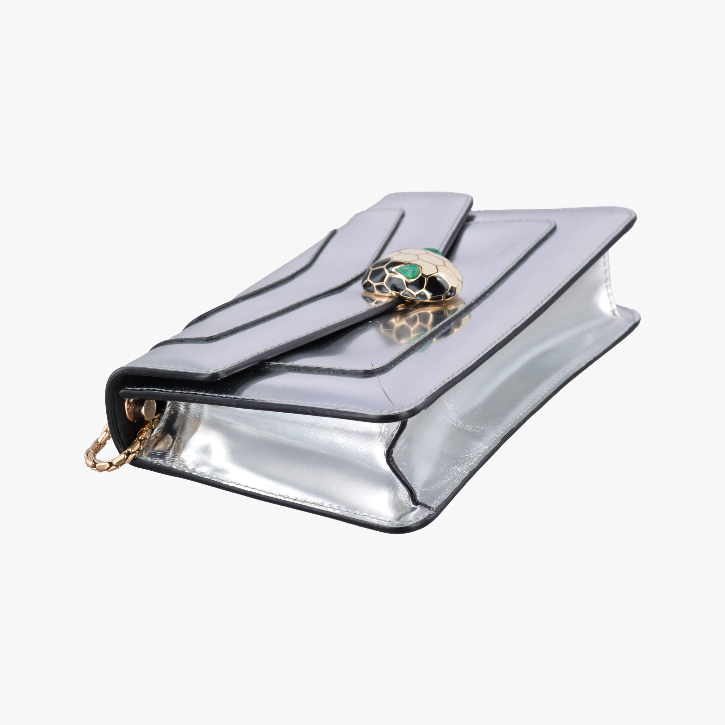 Pre-owned Bvlgari SERPENTI FOREVER Silver Patent  shoulderbag | stylenewstar