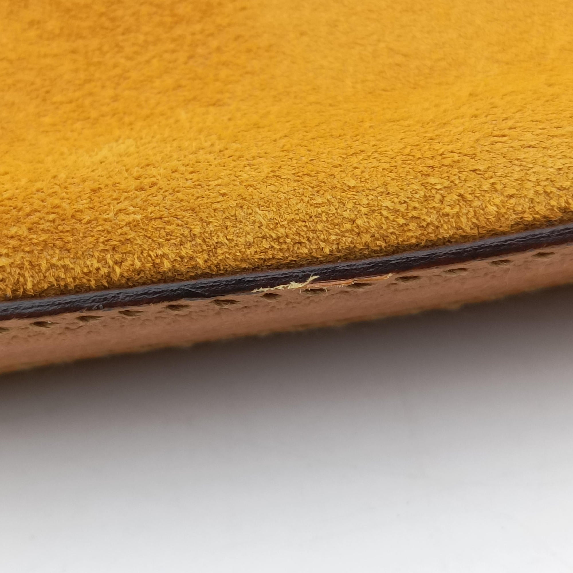 Pre-owned Gucci Horsebit Hobo Yellow Suede×leather 137388 shoulderbag | stylenewstar