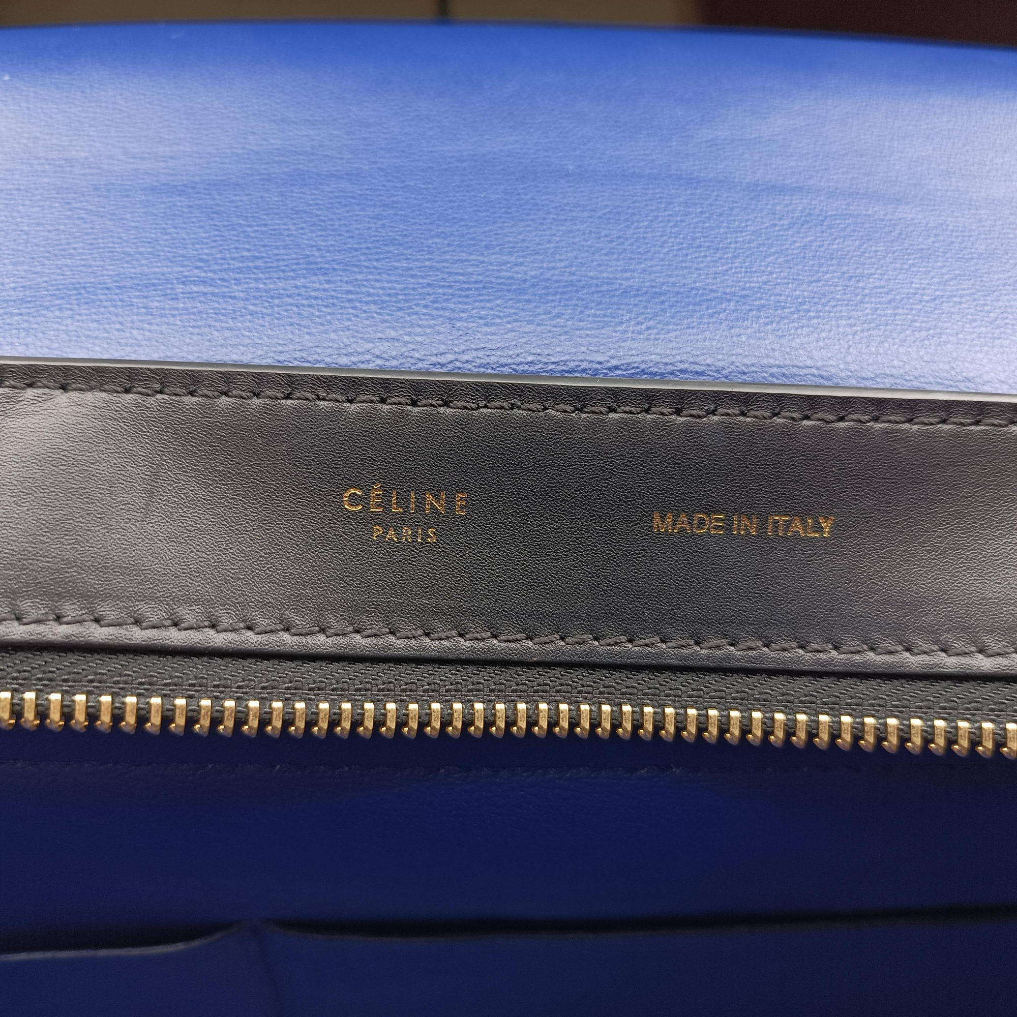 Vintage Celine Trapeze Beige×black×blue Suede × leather  shoulderbag | stylenewstar