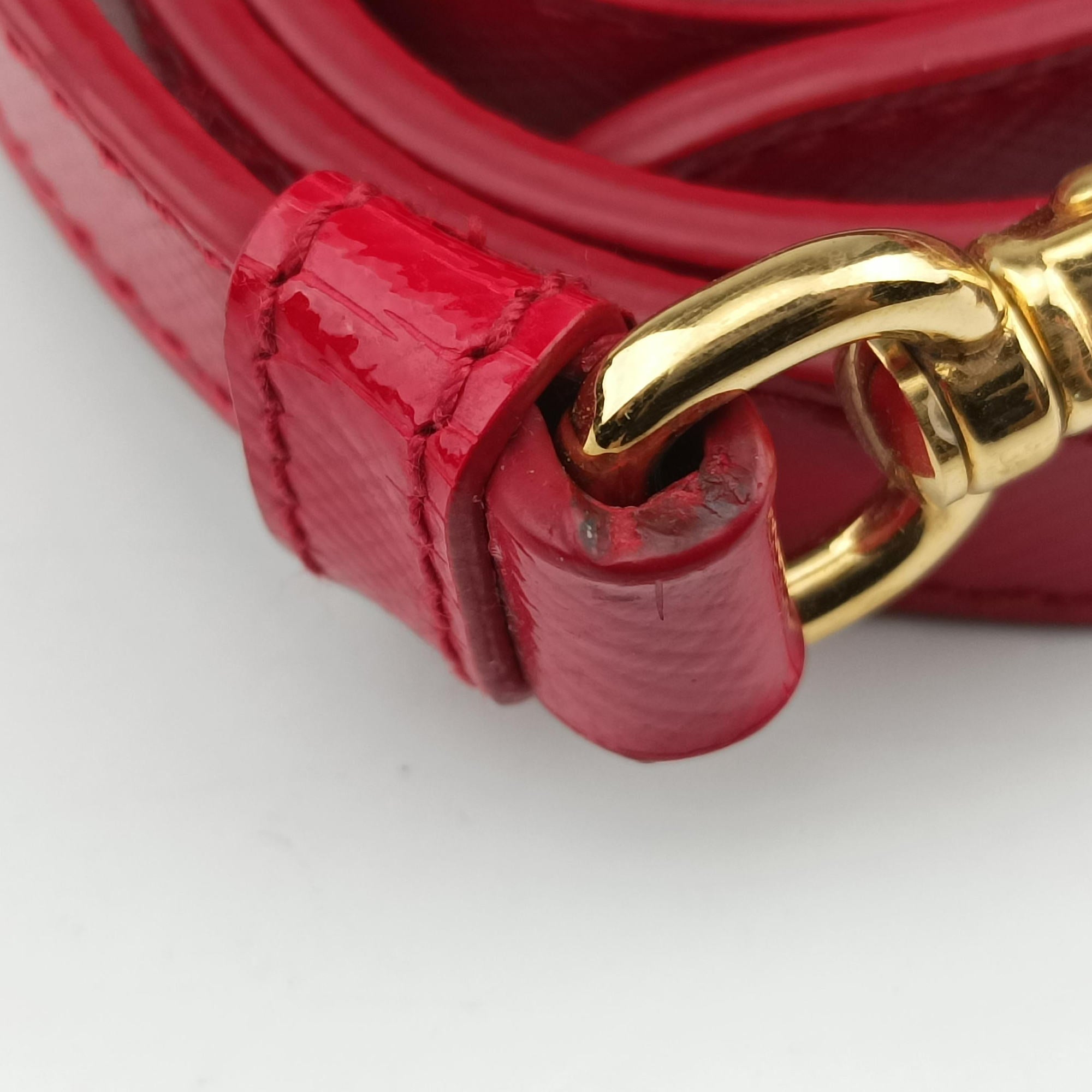 Pre-owned Prada Galleria Red SAFFIANO Patent BN1801 shoulderbag | stylenewstar