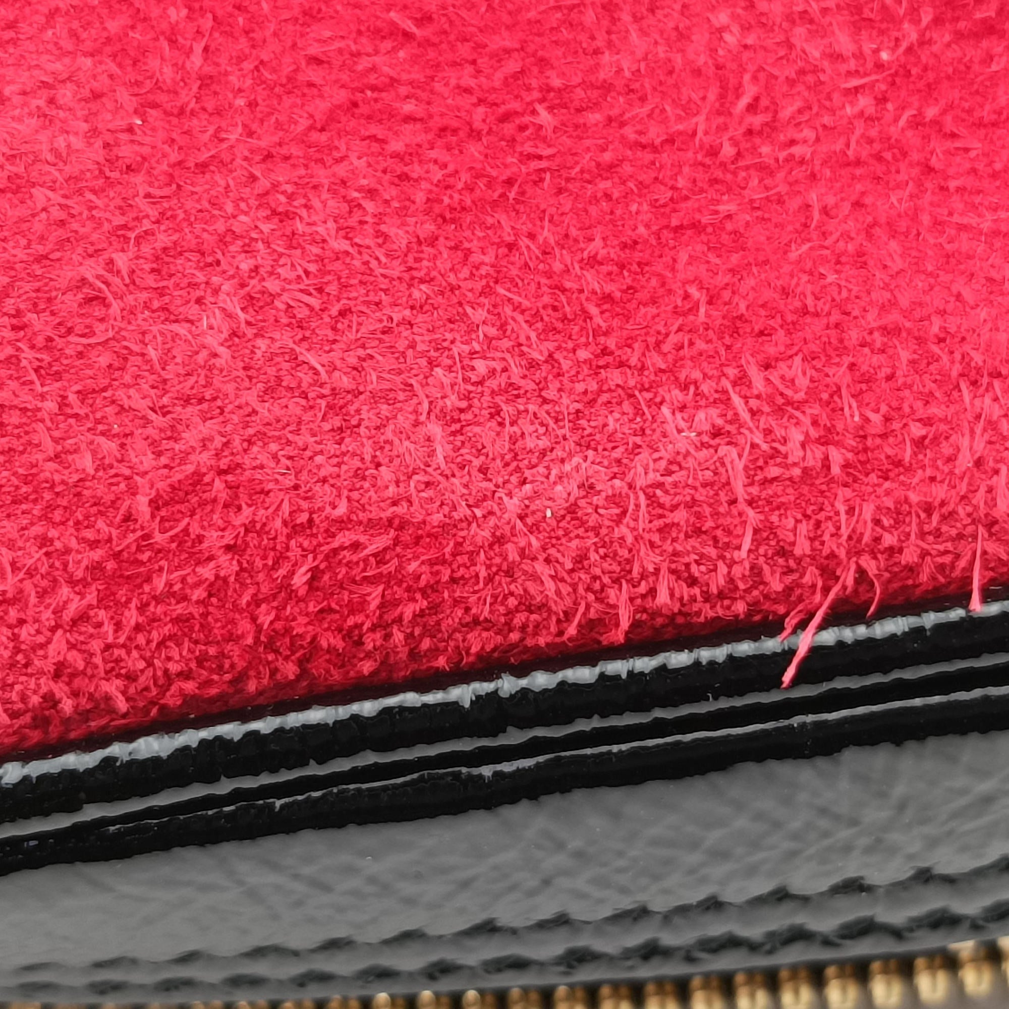 Pre-owned Gucci Ophidia Red×Black Suede× Leather 517076 bum bag/waist bag | stylenewstar