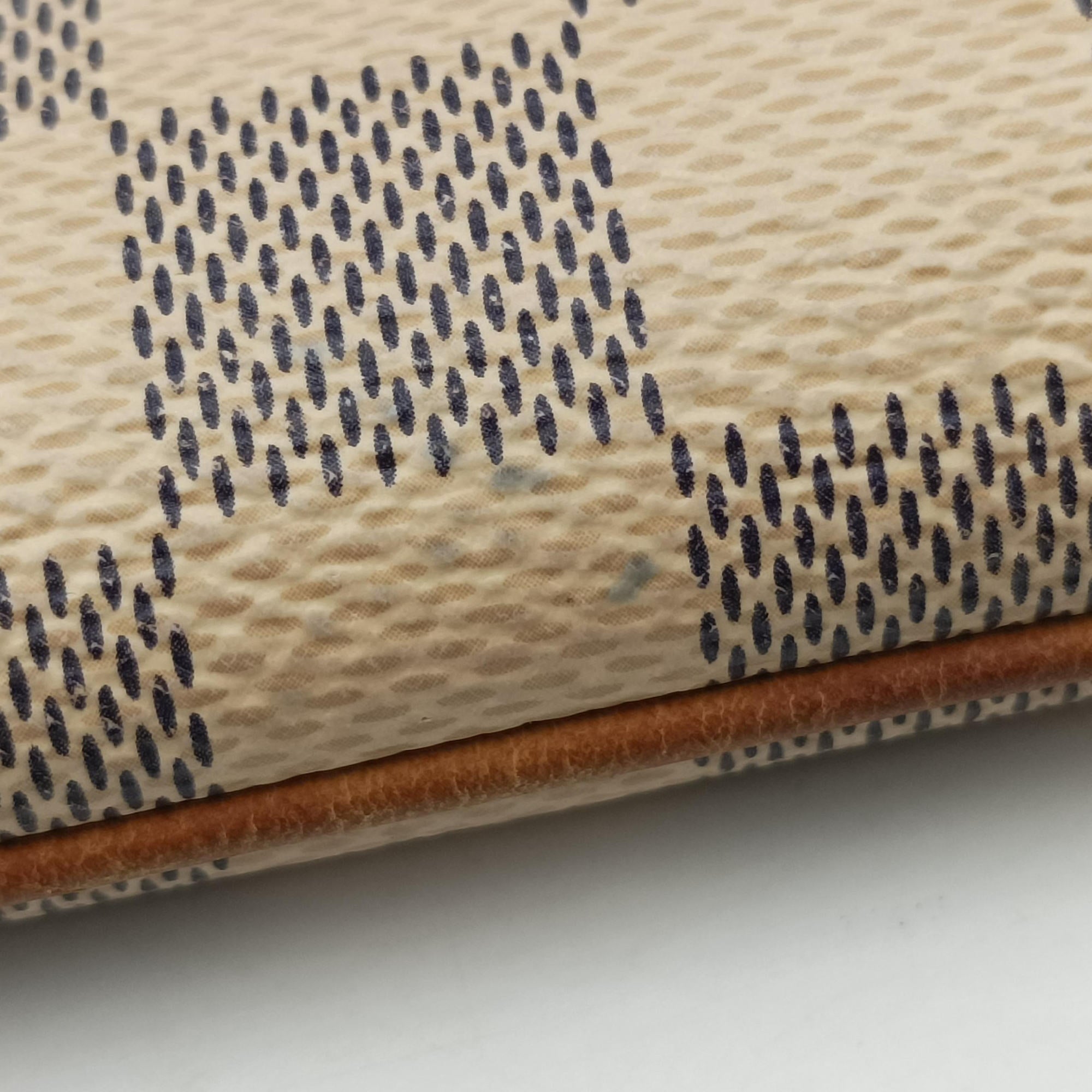 Pre-owned Louis Vuitton Pochette Mila MM AZUR Damier Canvas N60027 handbag | stylenewstar