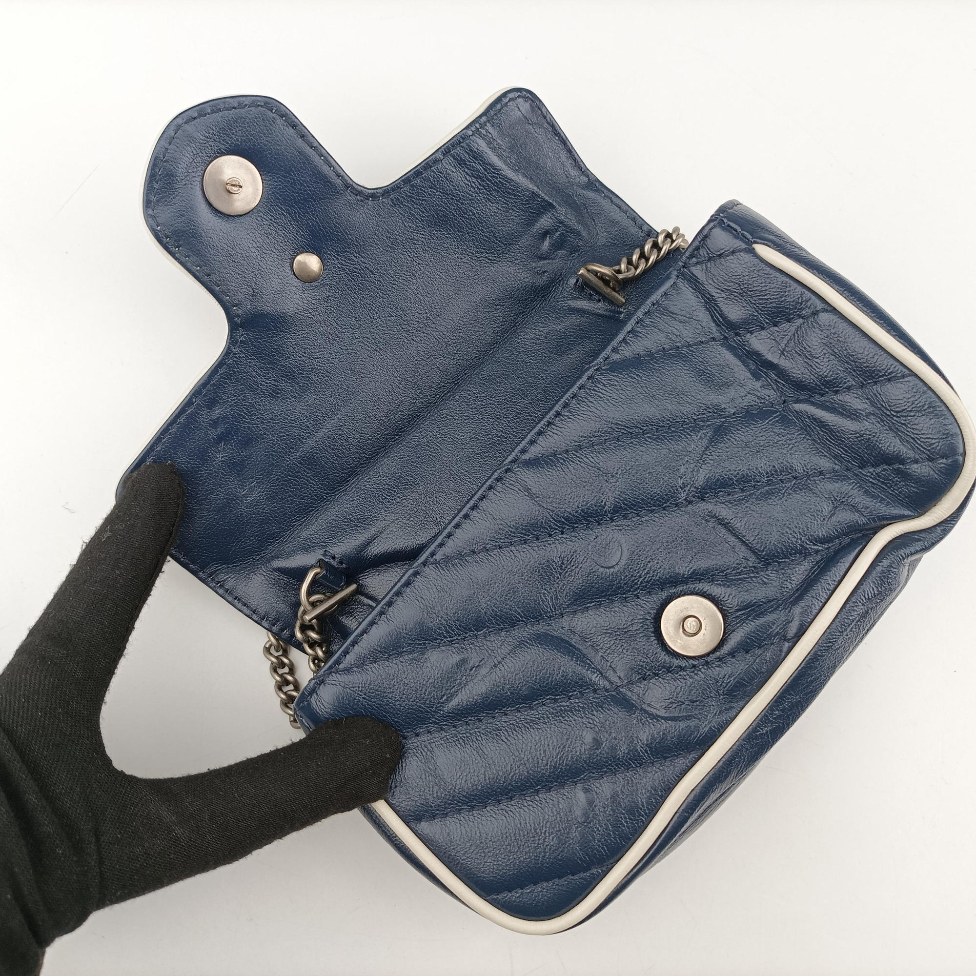 Pre-owned Gucci GG Marmont White×blue Leather 574969 shoulderbag | stylenewstar