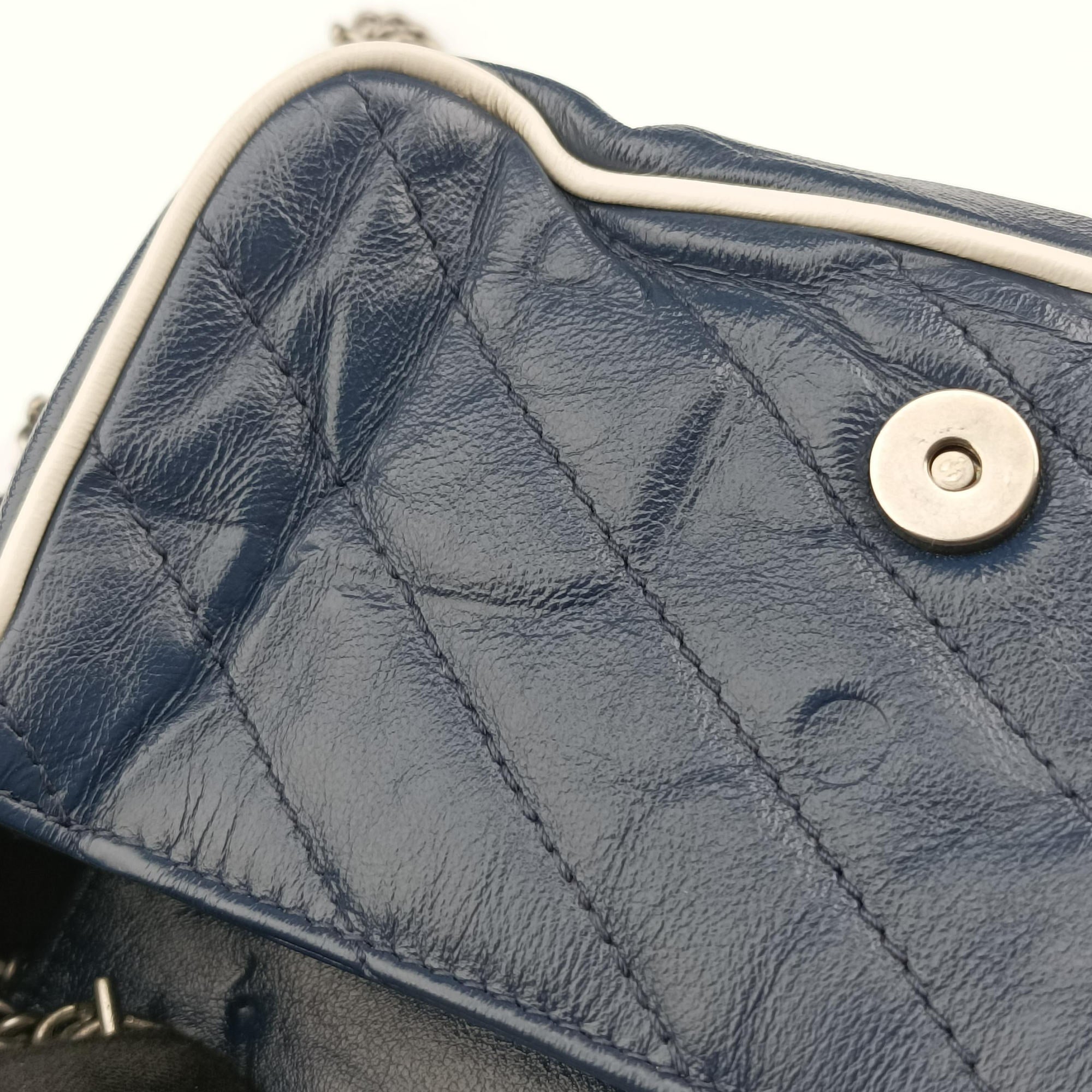 Pre-owned Gucci GG Marmont White×blue Leather 574969 shoulderbag | stylenewstar