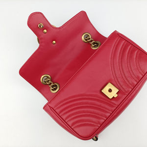Pre-owned Gucci GG Marmont Red Leather 446744 shoulderbag | stylenewstar