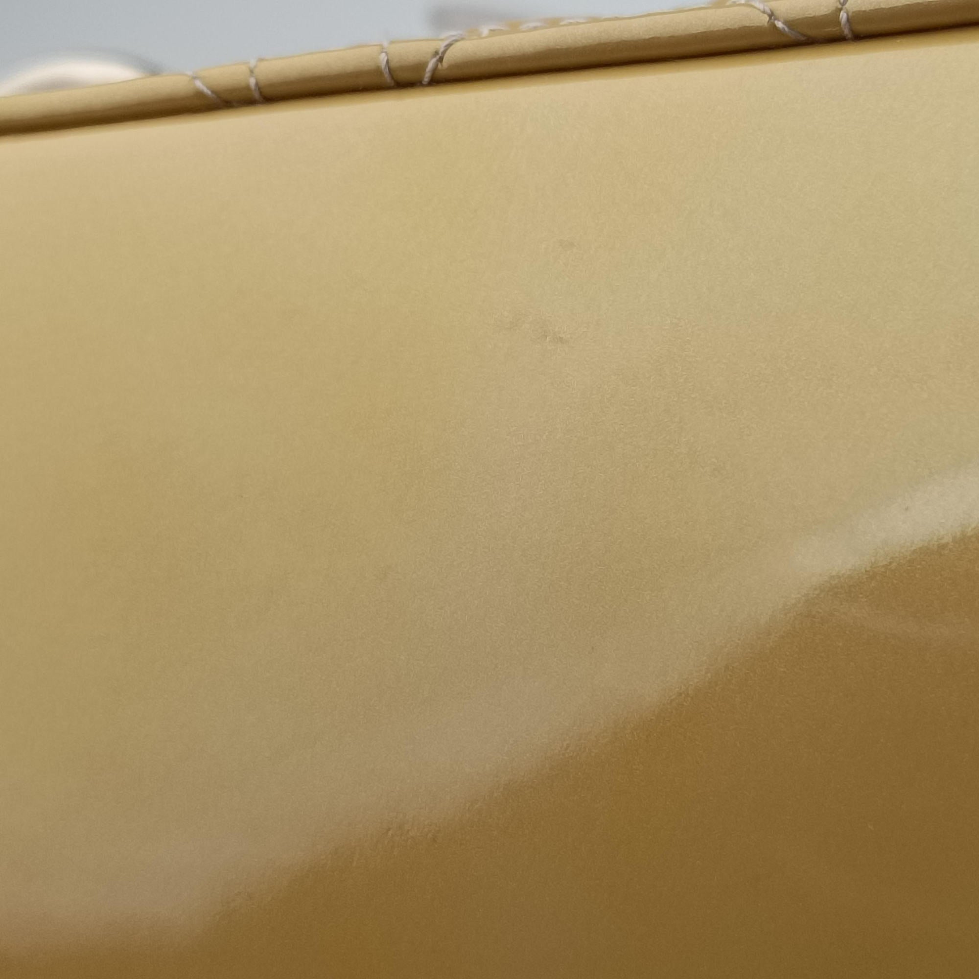 Secondhand Christian Dior Lady Dior Beige Patent  shoulderbag | stylenewstar