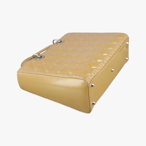 Secondhand Christian Dior Lady Dior Beige Patent  shoulderbag | stylenewstar